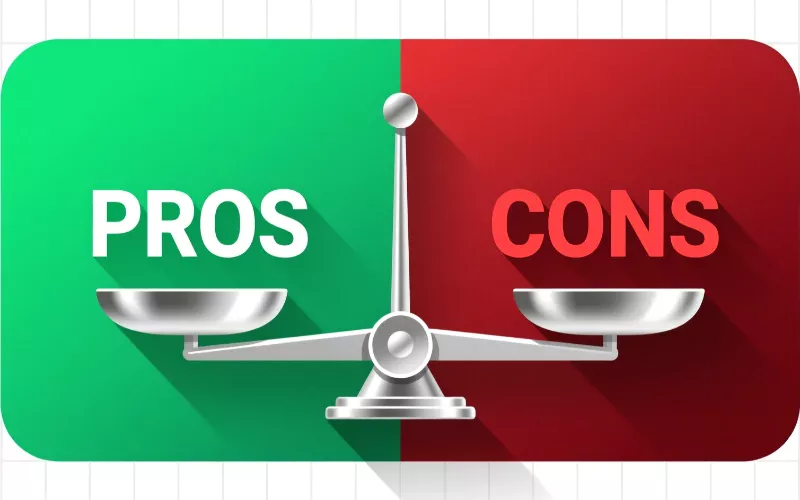 Comparación visual de pros y contras del sistema Yankee con balanza equilibrada